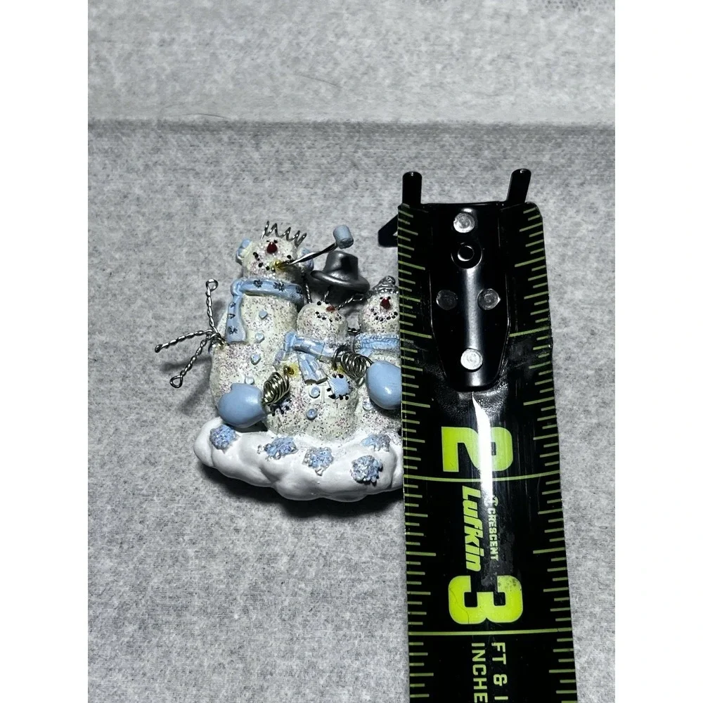 SNOWMAN Family Brooch Blue Hat & Scarf & Blue Buttons Glitter Accents 2